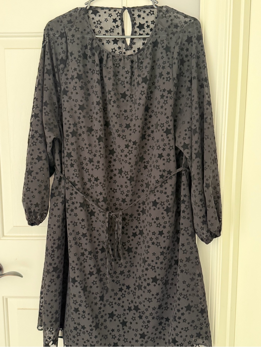 LOFT Gray Star-Print Long Sleeve Dress